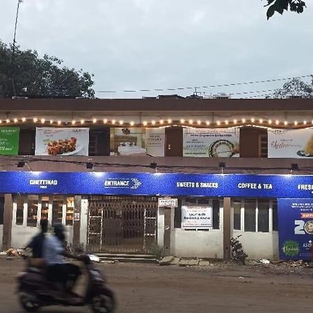 Ashok Bhavan Hotel Maduráj Kültér fotó